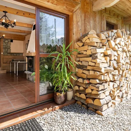 Pensionat Szalas Pod Szymoszkowa 3*